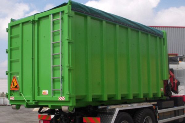 caissons-deposables-grue-15D55D152-BD58-470B-94E7-3BA4C6783839.jpg